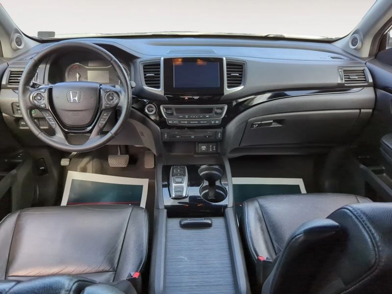2017 Honda Pilot Touring Sport Utility 4D Photo in Norfolk VA 23518