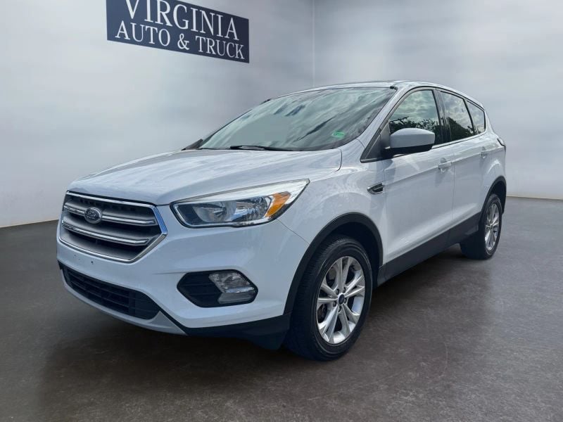 2017 Ford Escape SE Sport Utility 4D Photo in Norfolk VA 23518