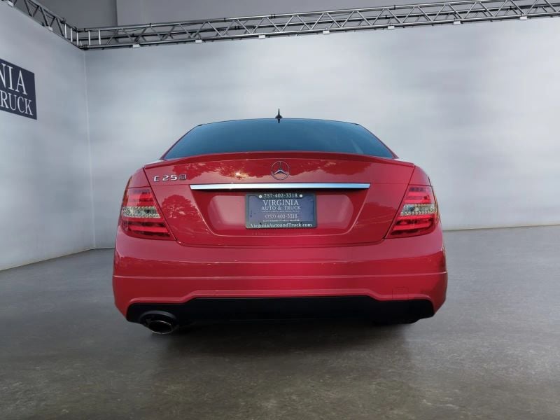 Pre-Owned 2014 Mercedes-Benz C-Class C 250 Luxury Sedan 4D - photo - 7