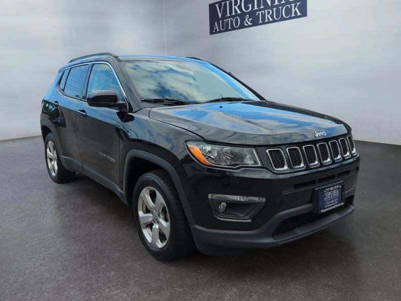 Pre-Owned 2018 Jeep Compass Latitude Sport Utility 4D - photo - 5