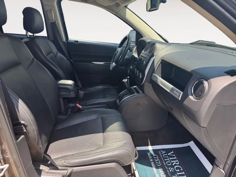 Pre-Owned 2017 Jeep Compass High Altitude Edition Sport Utility 4D - photo - 9