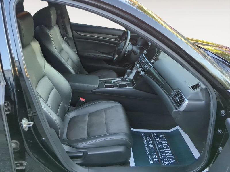 Pre-Owned 2019 Honda Accord Sport Sedan 4D - photo - 13