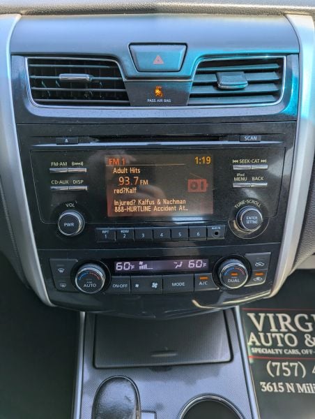 Pre-Owned 2013 Nissan Altima 2.5 SL Sedan 4D - photo - 11