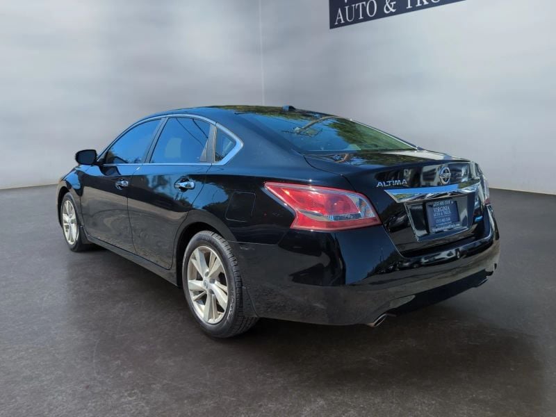Pre-Owned 2013 Nissan Altima 2.5 SL Sedan 4D - photo - 8