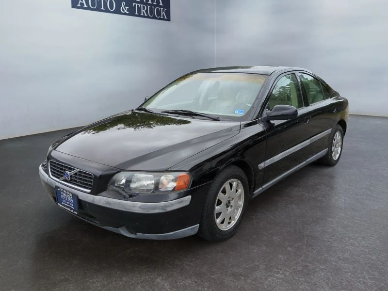 2002 Volvo S60 Sedan 4D Photo in Norfolk VA 23518