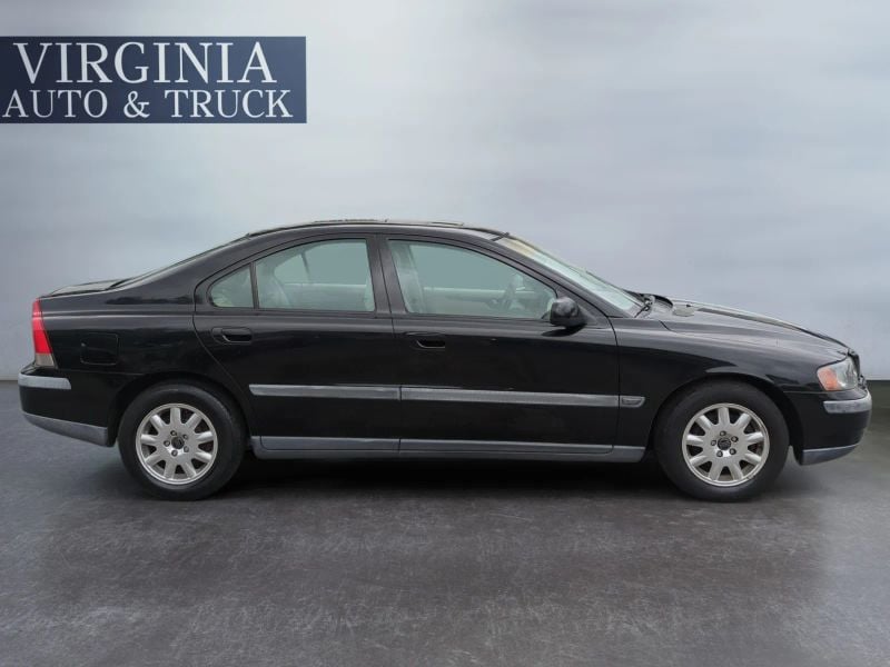 2002 Volvo S60 Sedan 4D Photo in Norfolk VA 23518